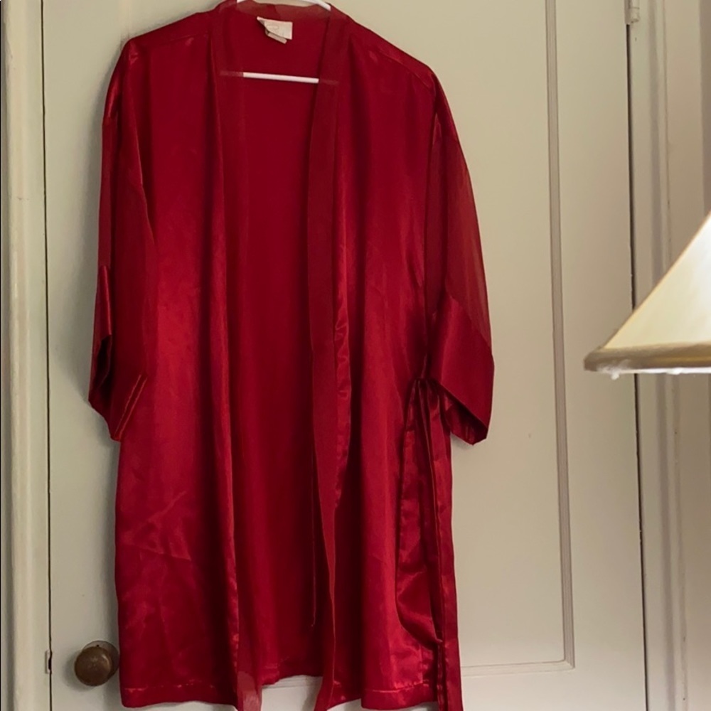 Bali Studio red wrap robe/ sleepwear size: M